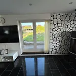 Naer Storcenter Og Slotssobad Appartement *